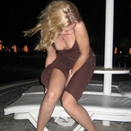 Janina - Jeune gay à Wangs Profil de Janina, 35 ans, Jeune gay à Wangs (Saint-Gall)